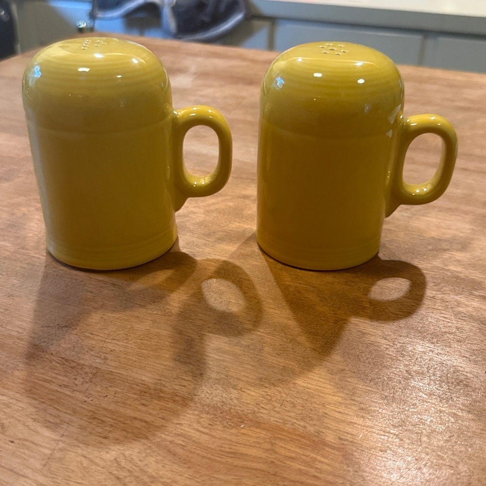 Fiesta Stove Top Salt and Pepper Set